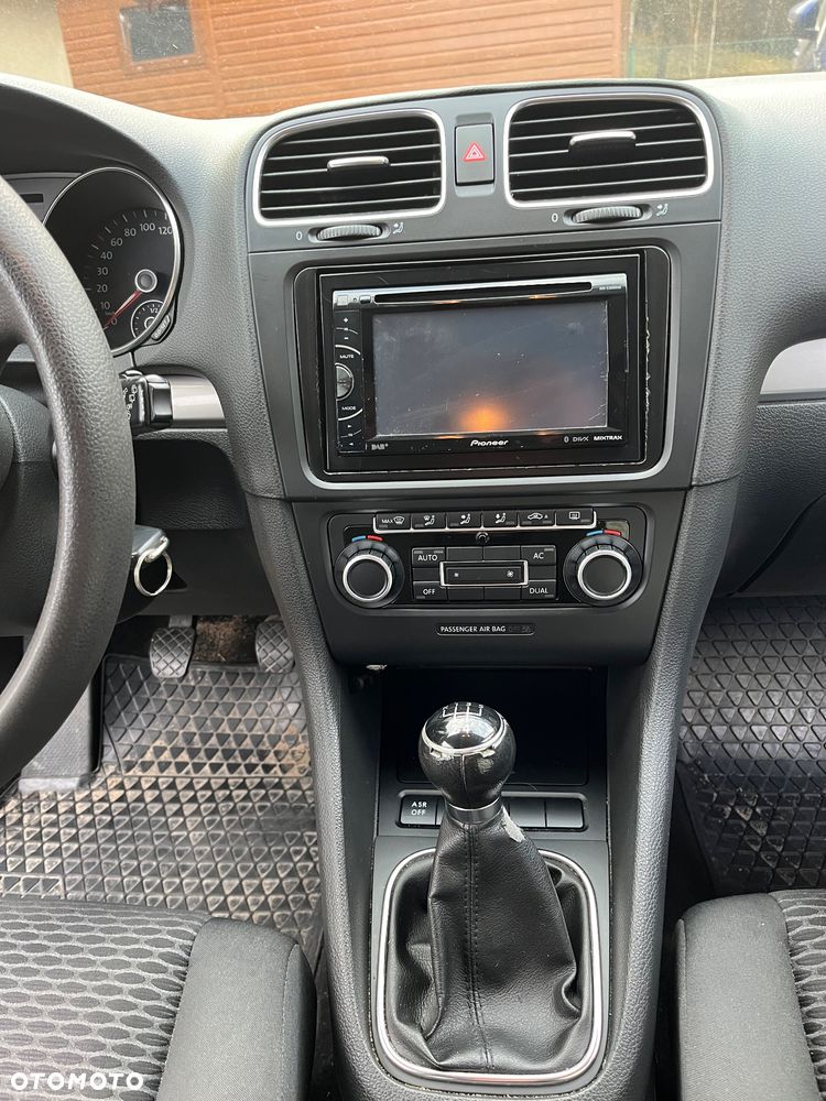 Volkswagen Golf 1.6 Trendline - 12