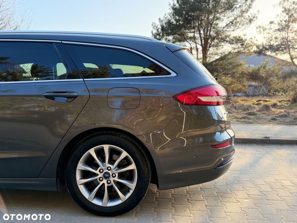 Ford Mondeo 2.0 EcoBlue Titanium - 10