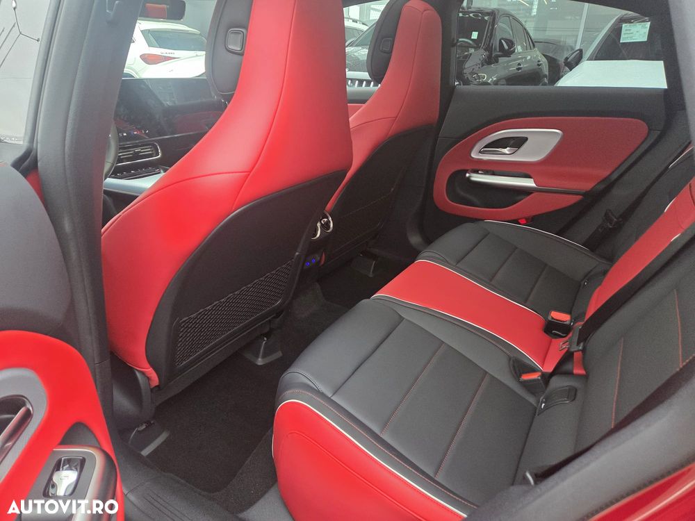 Mercedes-Benz CLA 200 4Matic - 28