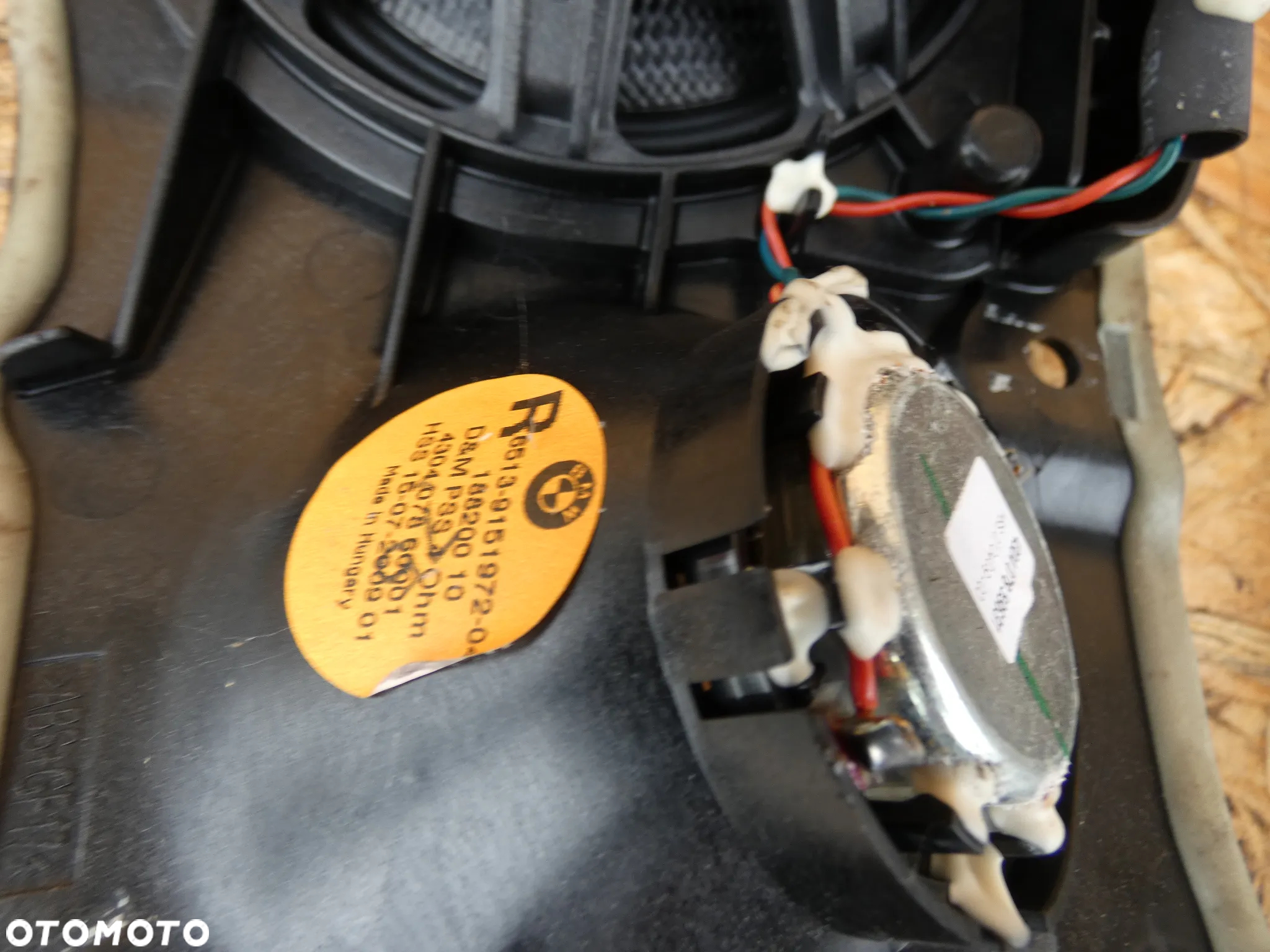 BMW F01 F02 GŁOŚNIK PRAWY LEWY PÓLKA TYŁ - 9