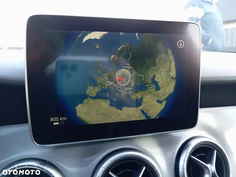 Mercedes-Benz CLA ver-180-d-shooting-brake-7g--dct - 23