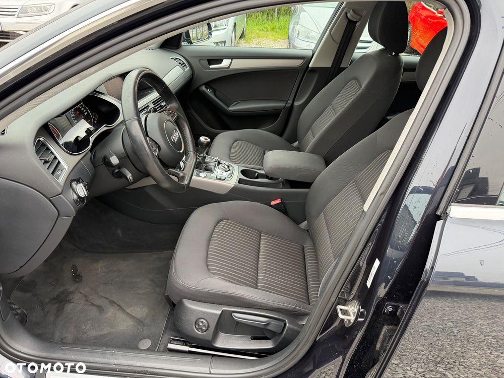 Audi A4 Avant 1.8 TFSI quattro Attraction - 29