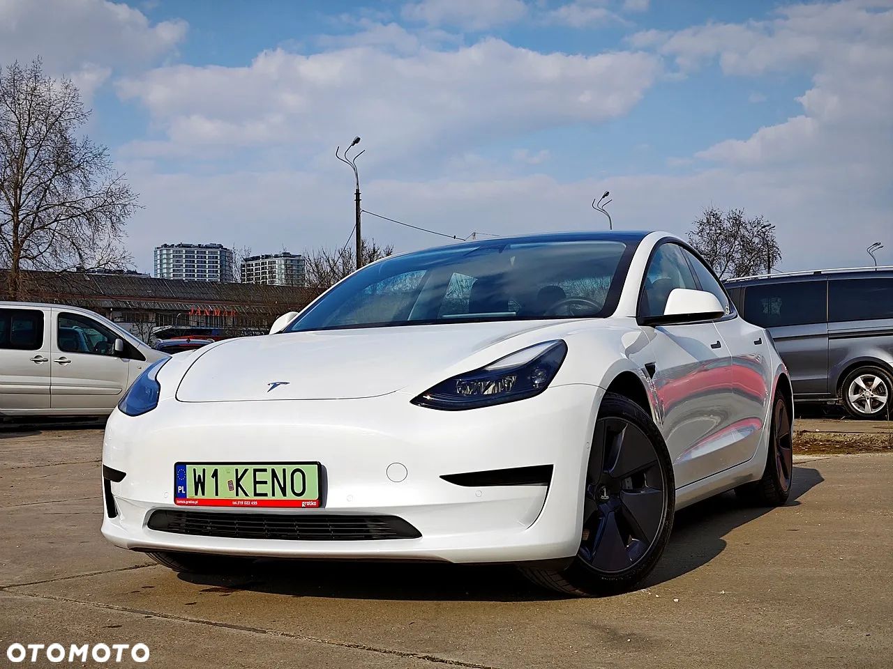Tesla Model 3 Standard Range Plus - 1