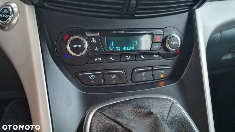 Ford C-MAX 1.6 Titanium - 21