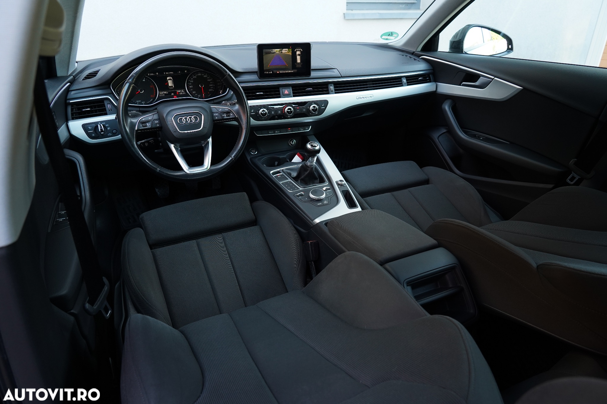 Audi A4 Allroad 2.0 TDI Quattro - 23