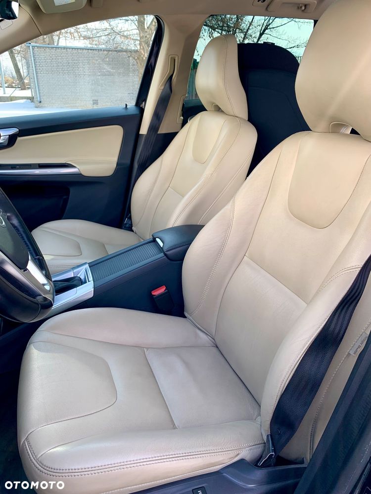 Volvo XC 60 D4 Drive-E Summum - 13