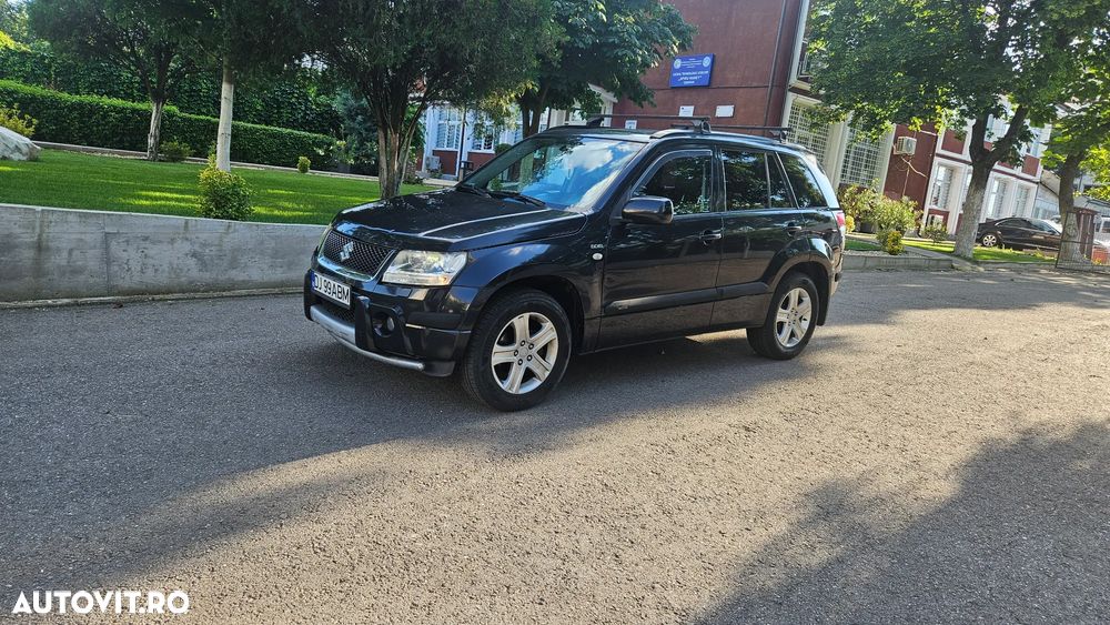 Suzuki Grand Vitara - 1