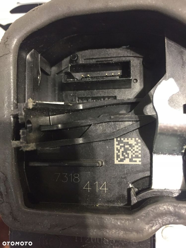 ZAMEK DRZWI PRAWY TYŁ BMW E70 E71 E72 F25 5 PIN - 3