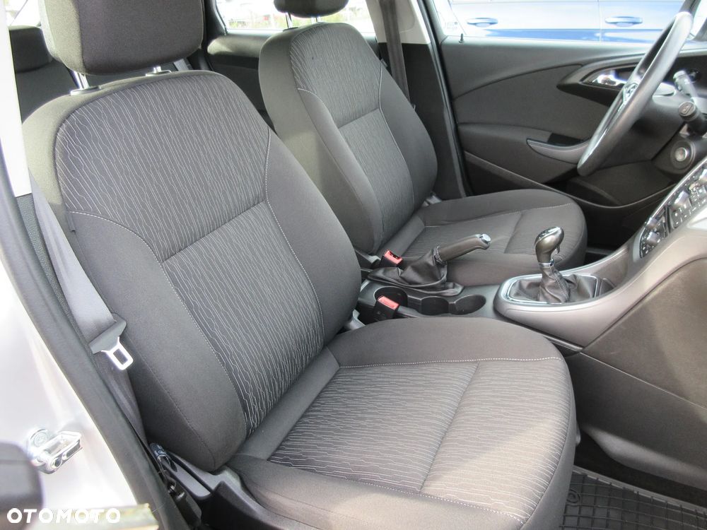 Opel Astra 1.6 Cosmo - 12