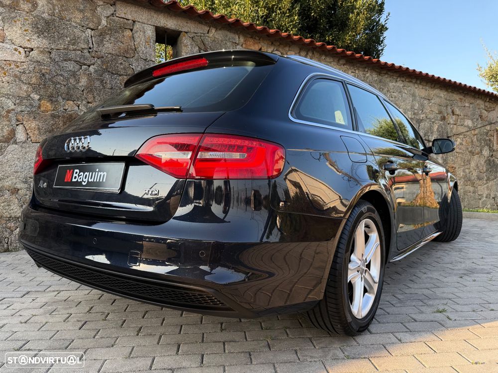Audi A4 Avant 2.0 TDI Business Line S-line - 3