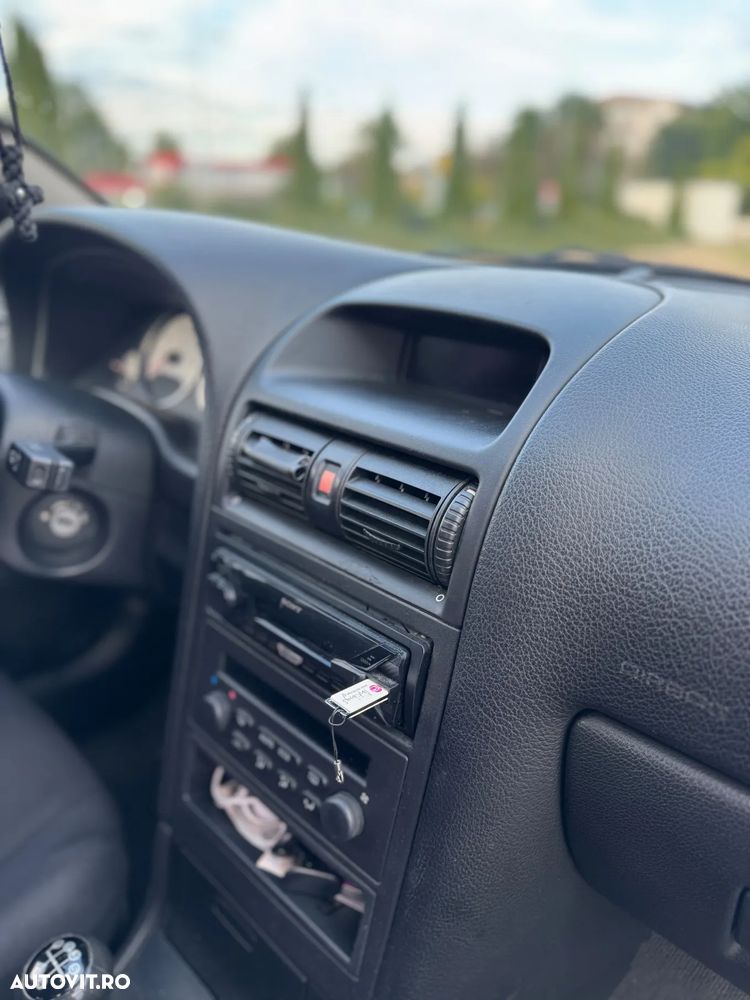 Opel Astra - 7