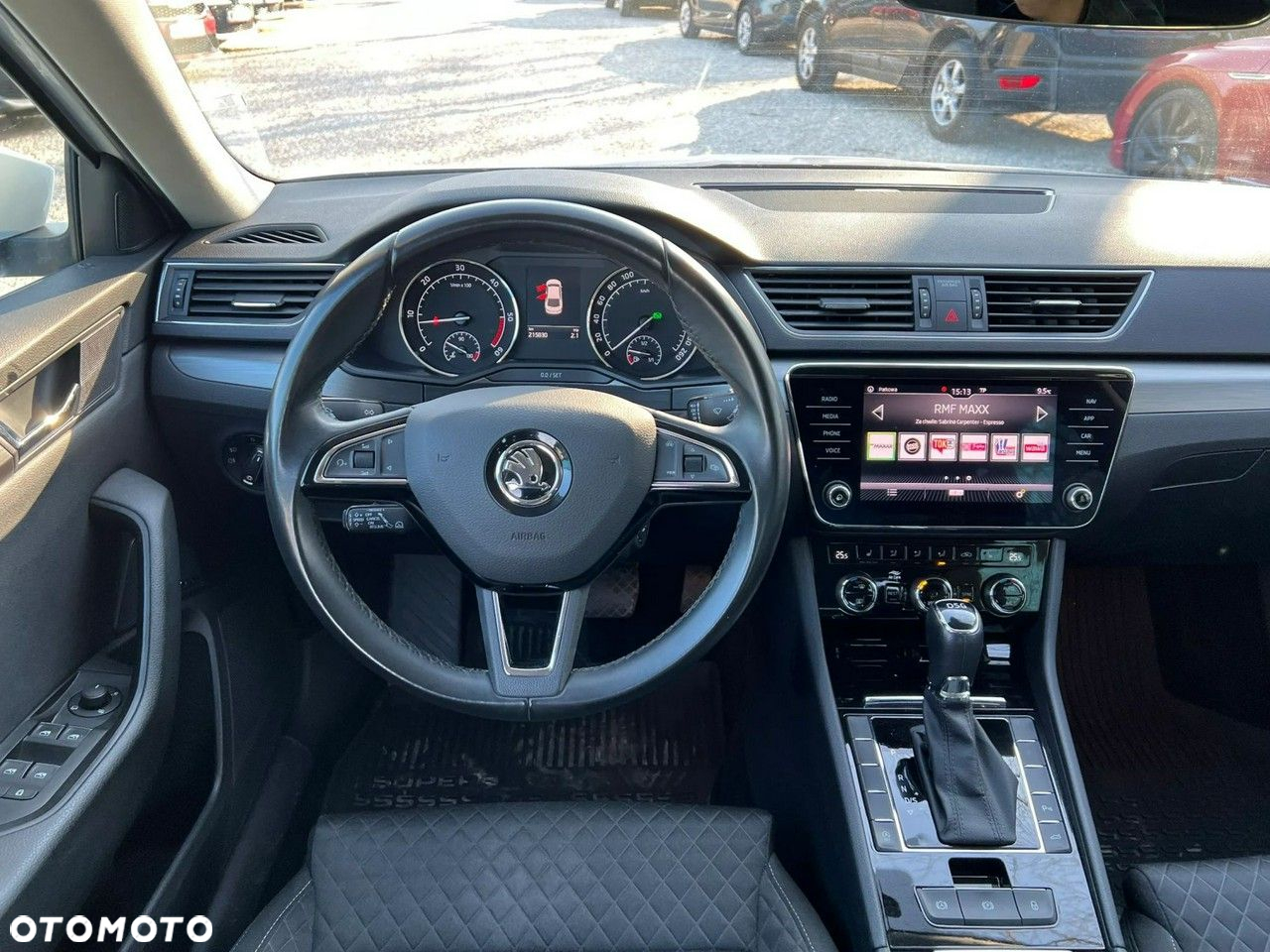 Skoda Superb 2.0 TDI Style DSG7 - 23