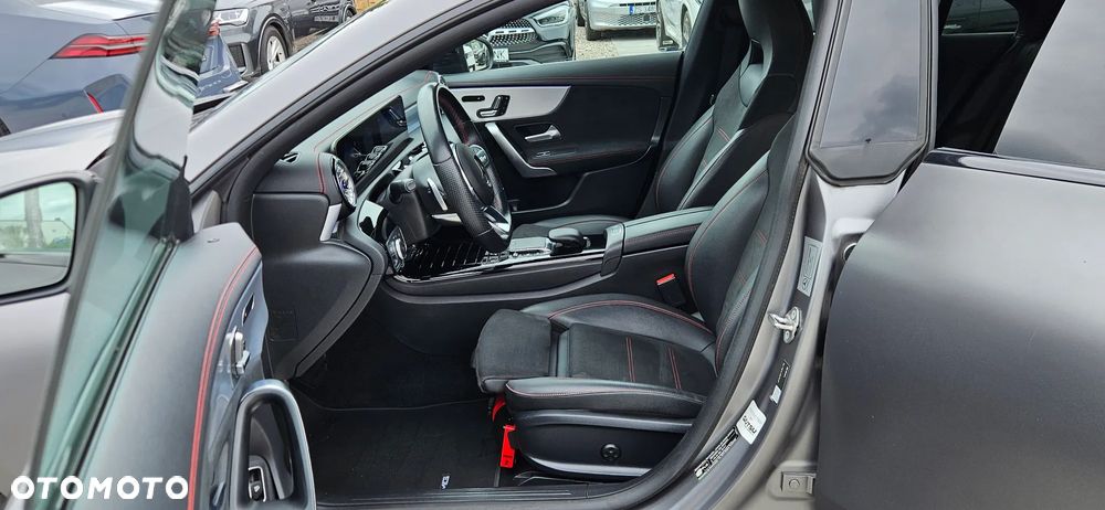 Mercedes-Benz CLA 250 AMG Line 7G-DCT - 20