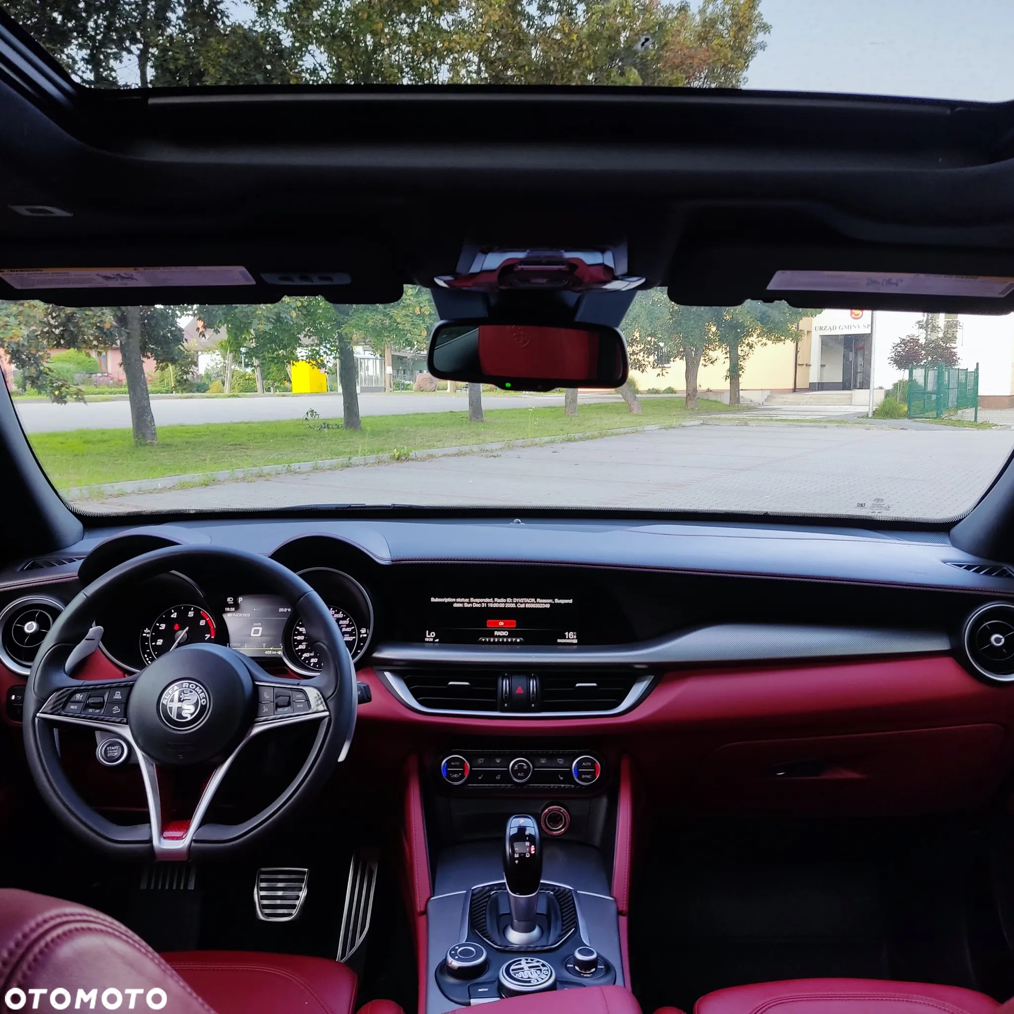 Alfa Romeo Stelvio 2.0 Turbo 16V AT8-Q4 Veloce Ti - 9