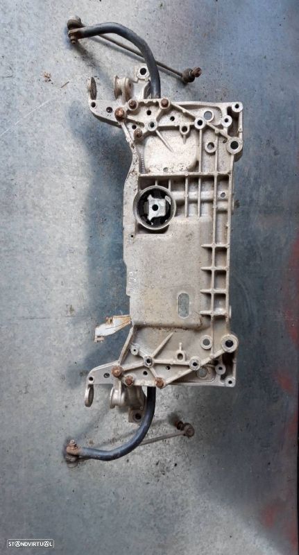 Charriot Frente Volkswagen Touran (1T1, 1T2) - 1