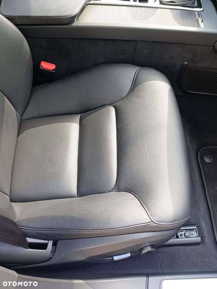 Volvo V90 D4 Momentum - 17