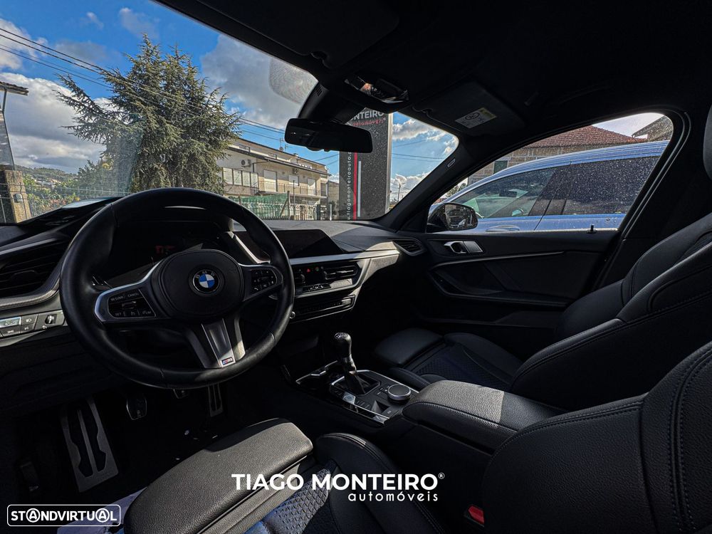 BMW 116 d Pack Desportivo M - 48