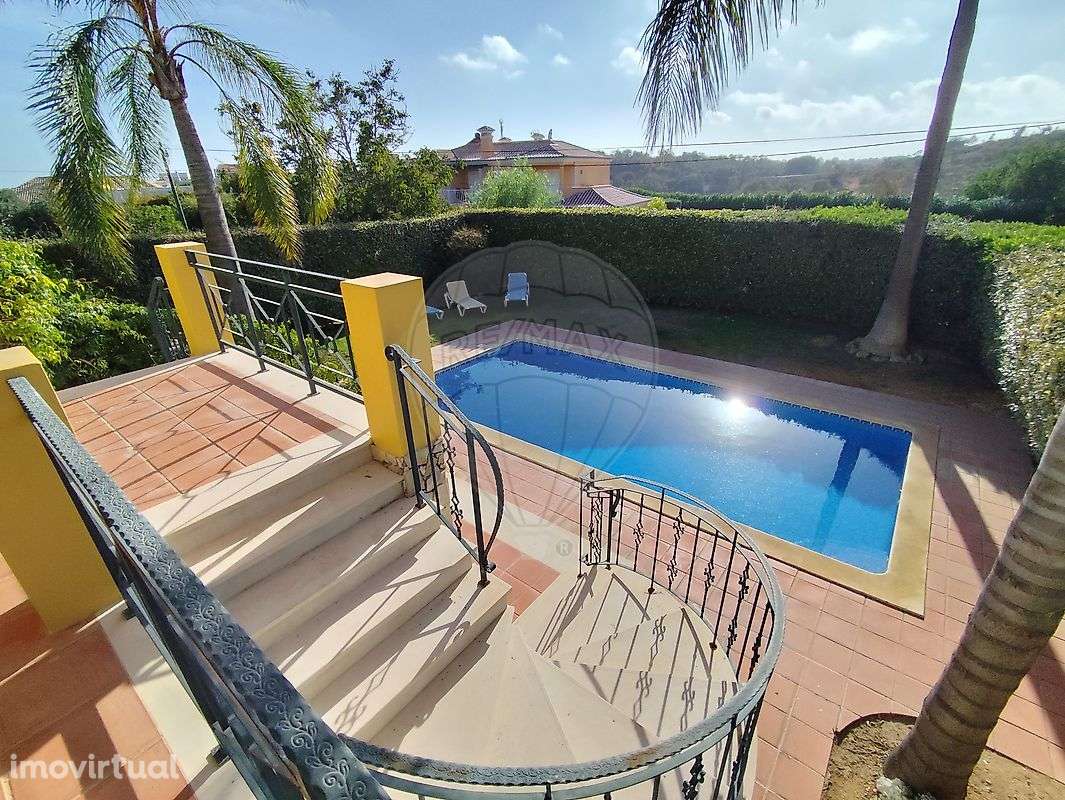 Moradia T4 para venda - Grande imagem: 2/50