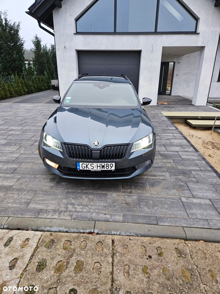 Skoda Superb 2.0 TDI DSG SportLine - 3