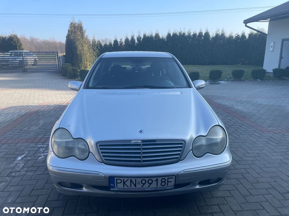 Mercedes-Benz Klasa C 220 T CDI Elegance - 3