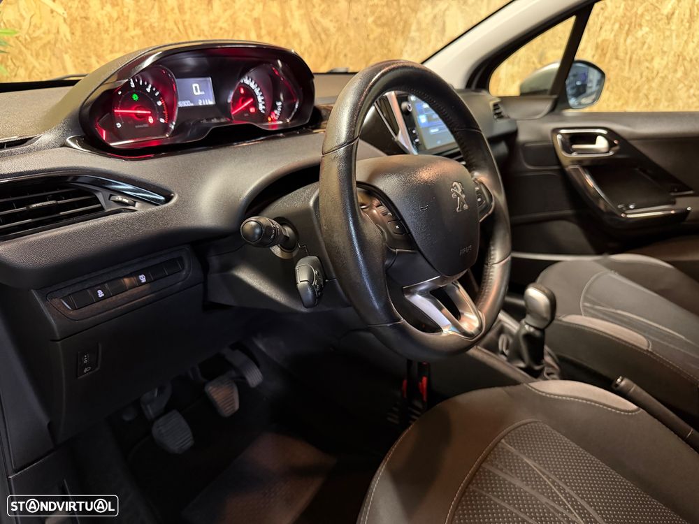 Peugeot 208 1.4 HDi Access - 8