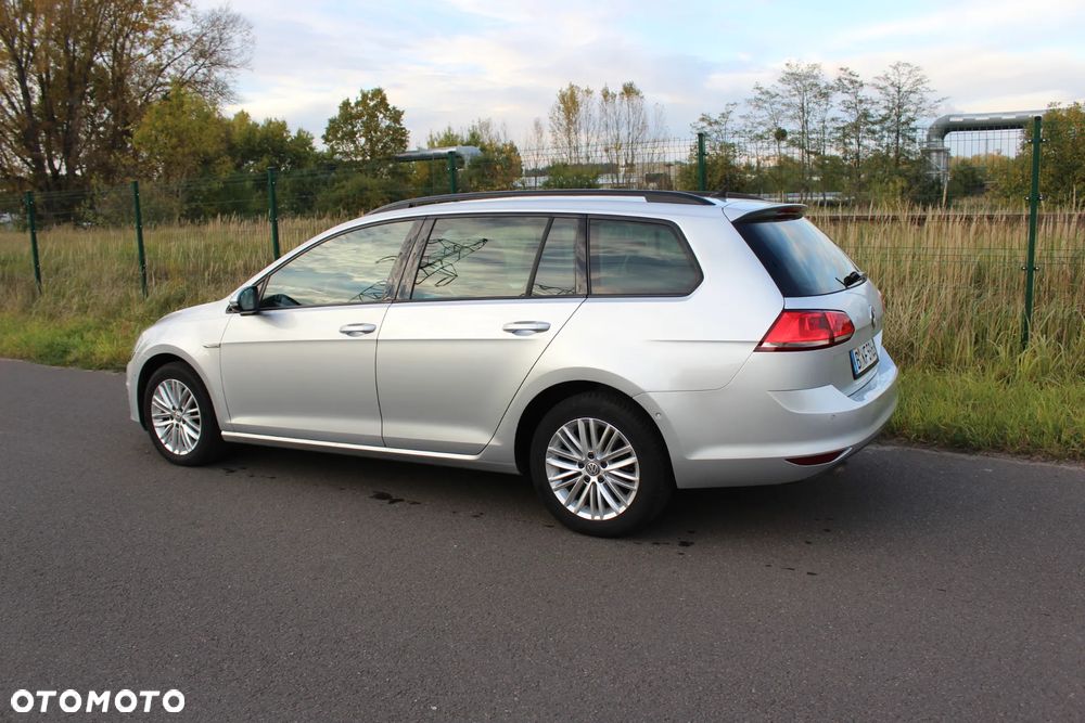 Volkswagen Golf - 3