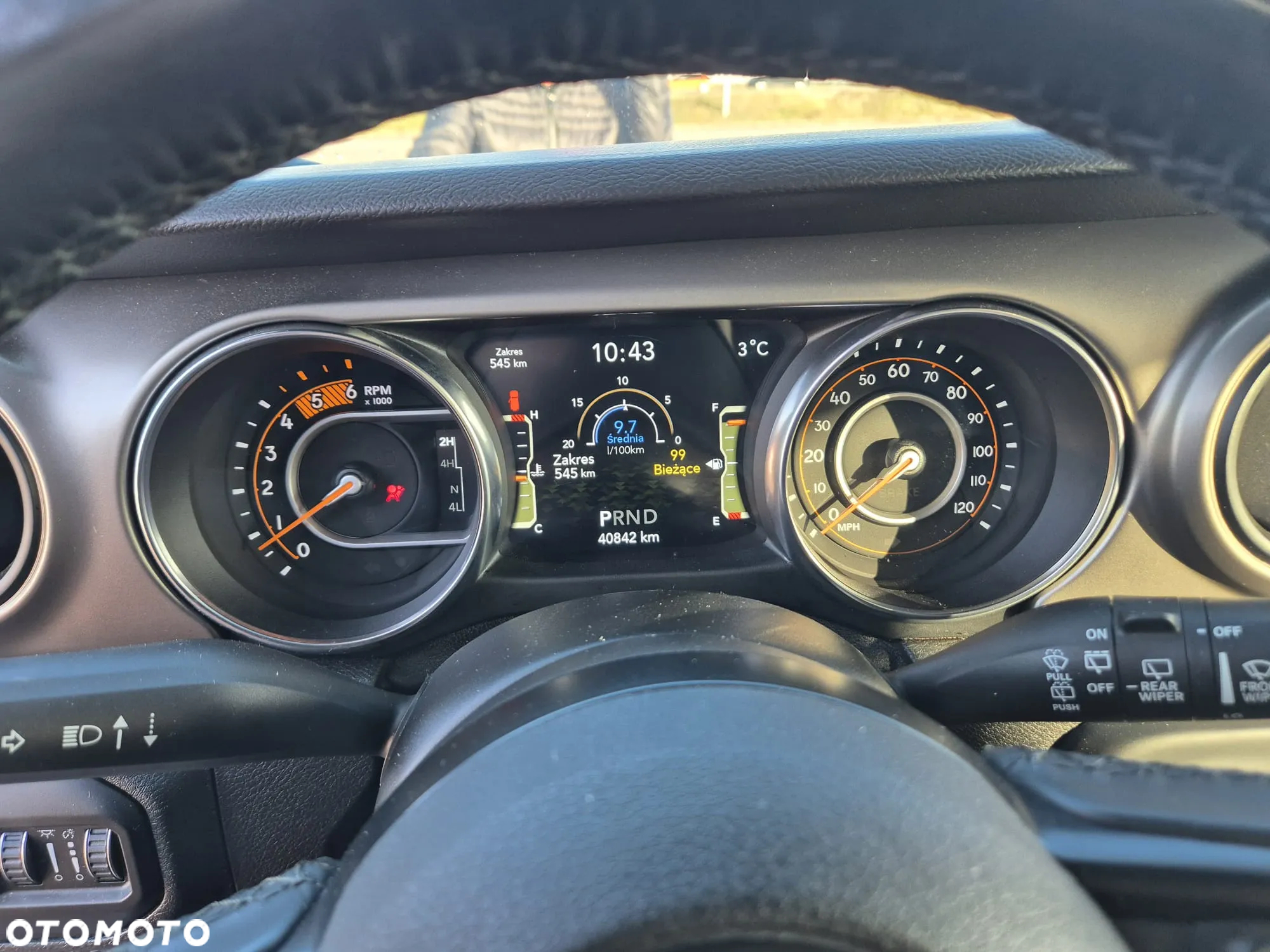 Jeep Wrangler - 8