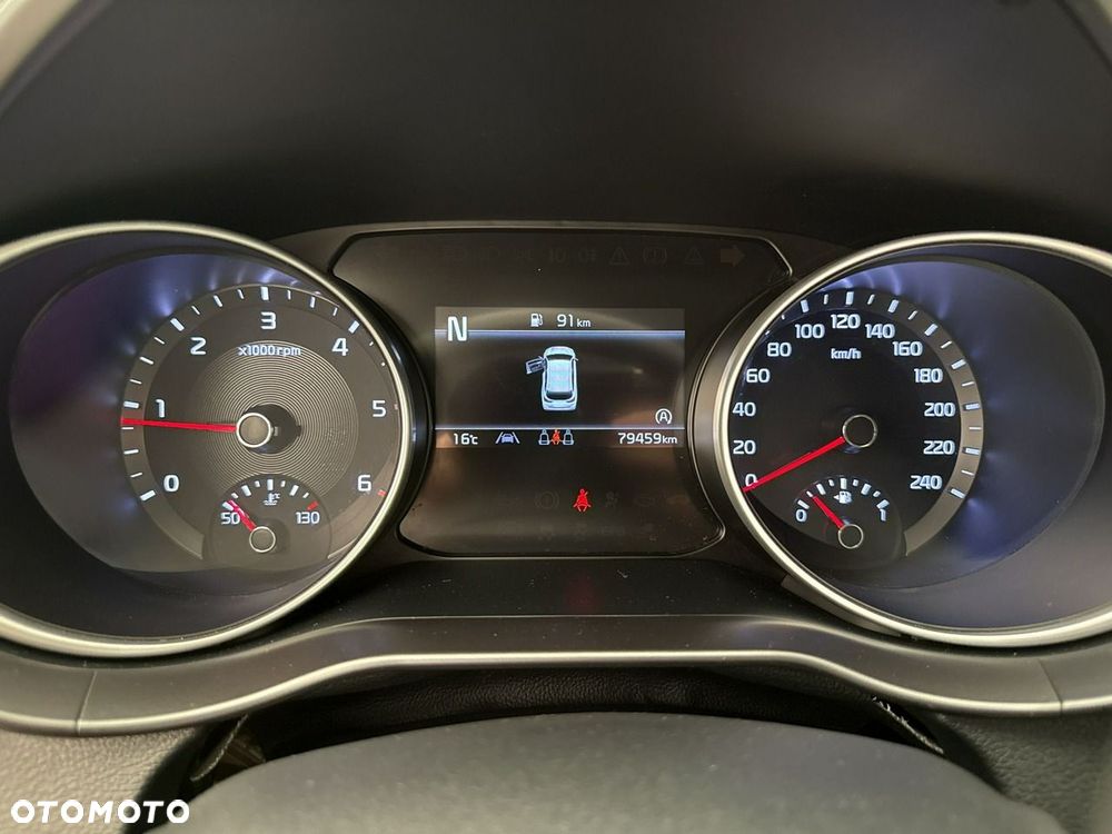 Kia Ceed - 16