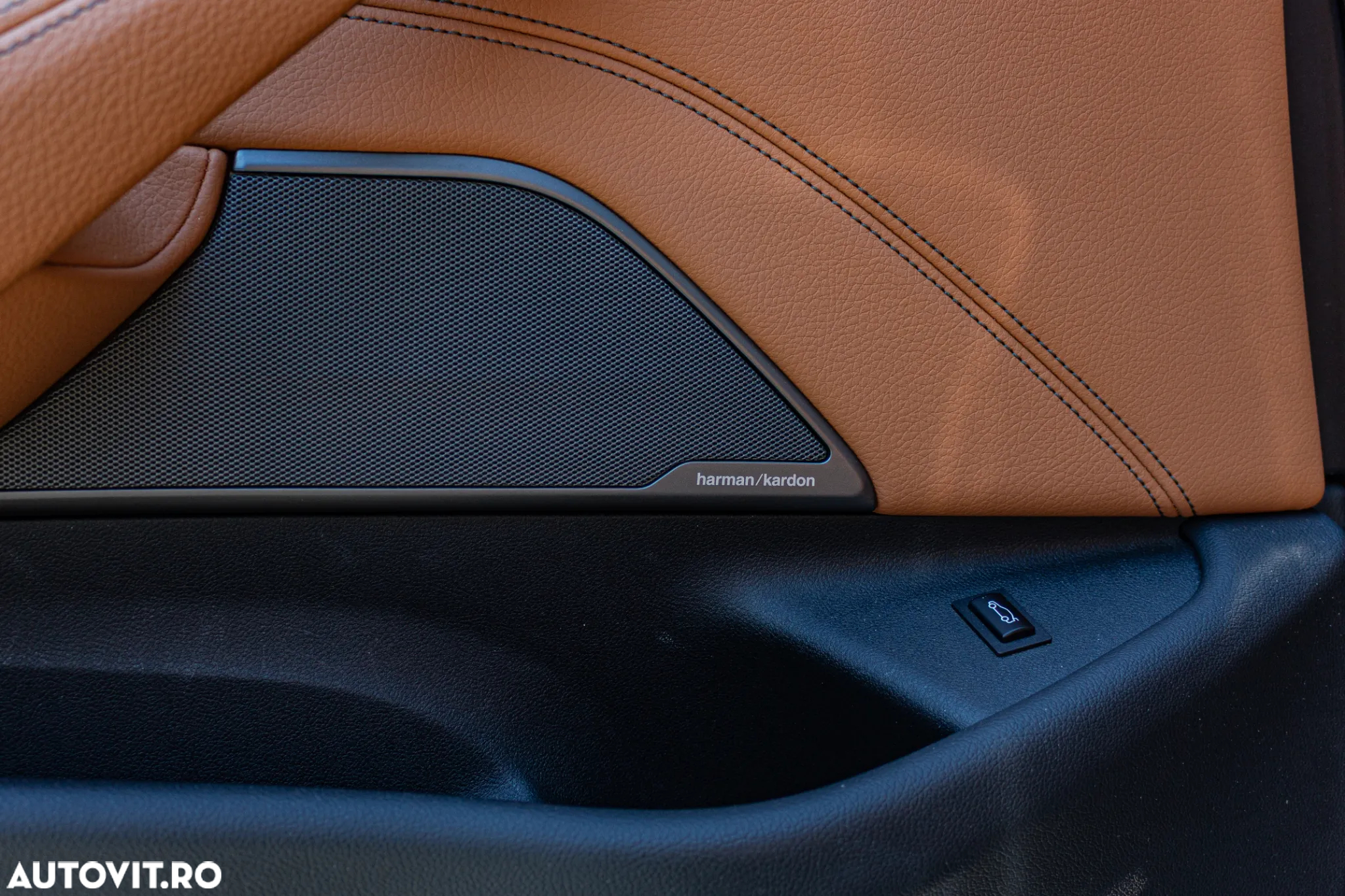 BMW Seria 5 520i Aut. Sport Line - 26