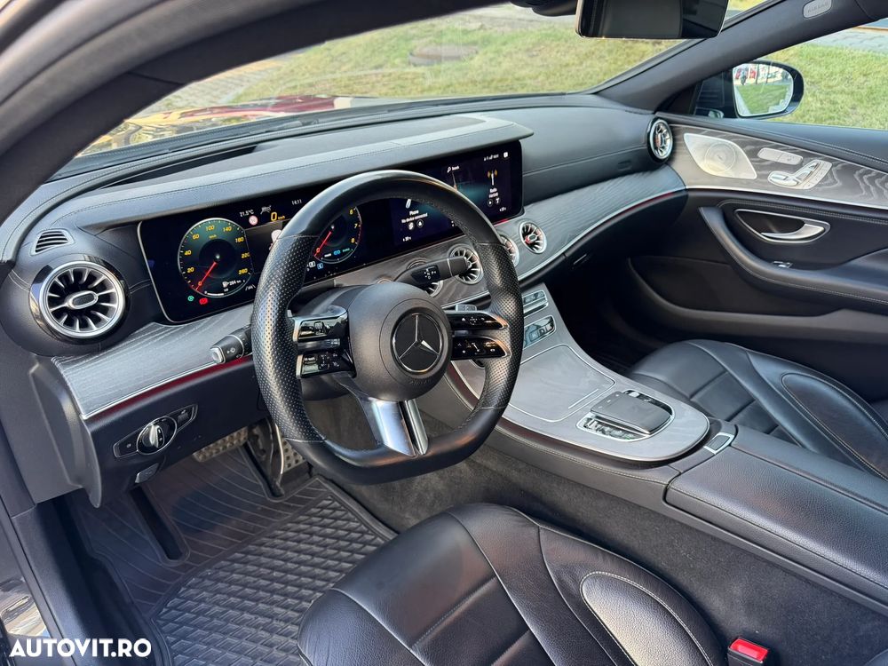 Mercedes-Benz CLS - 12