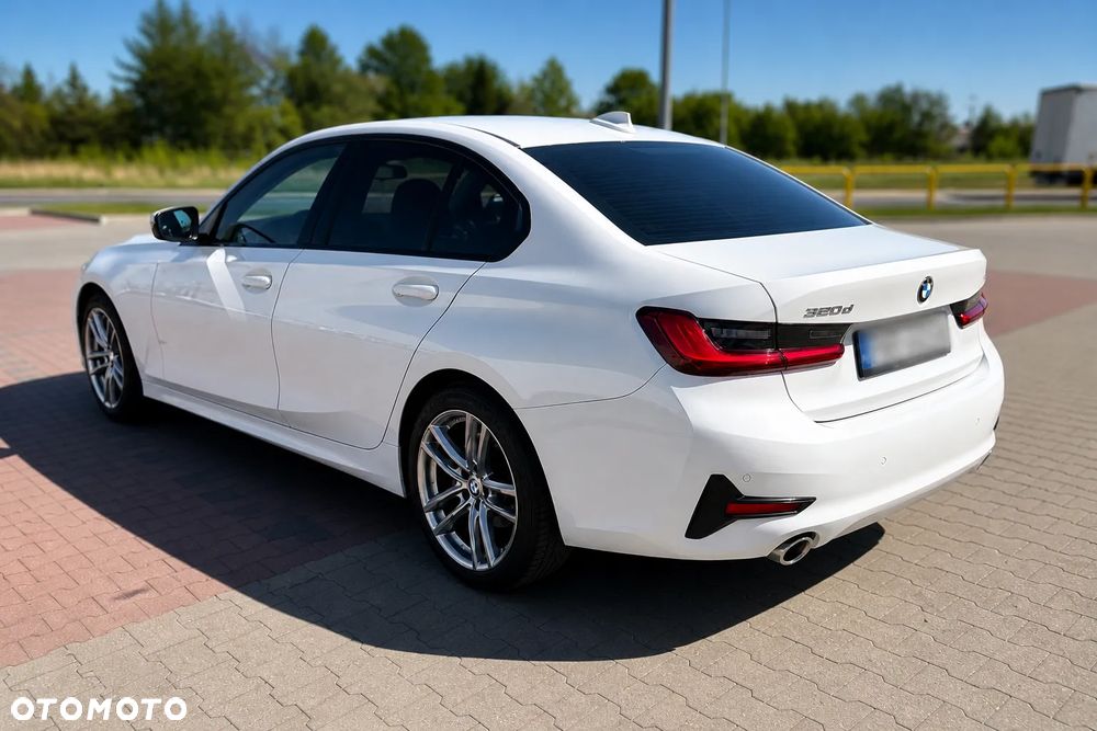 BMW Seria 3 320d - 5