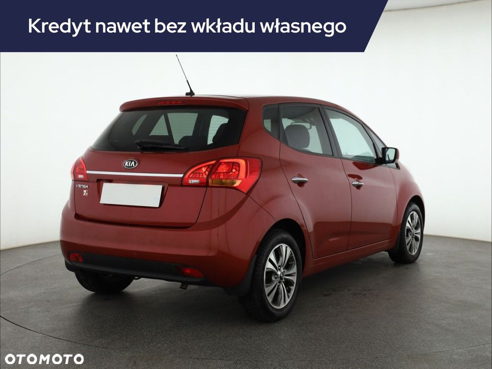 Kia Venga - 7