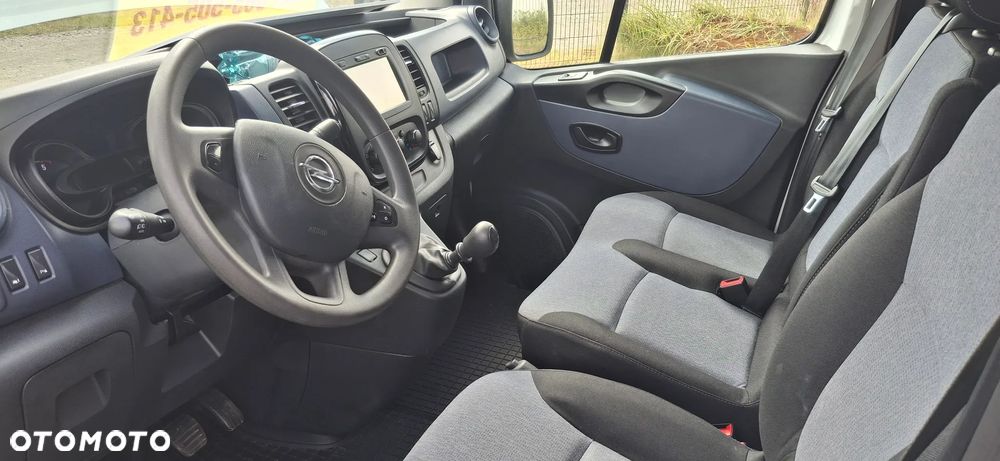 Opel Vivaro - 20