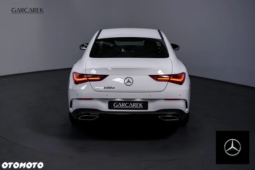Mercedes-Benz CLA 200 d AMG Line 8G-DCT - 17