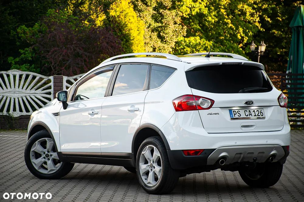 Ford Kuga 2.0 TDCi 4x4 Titanium - 13