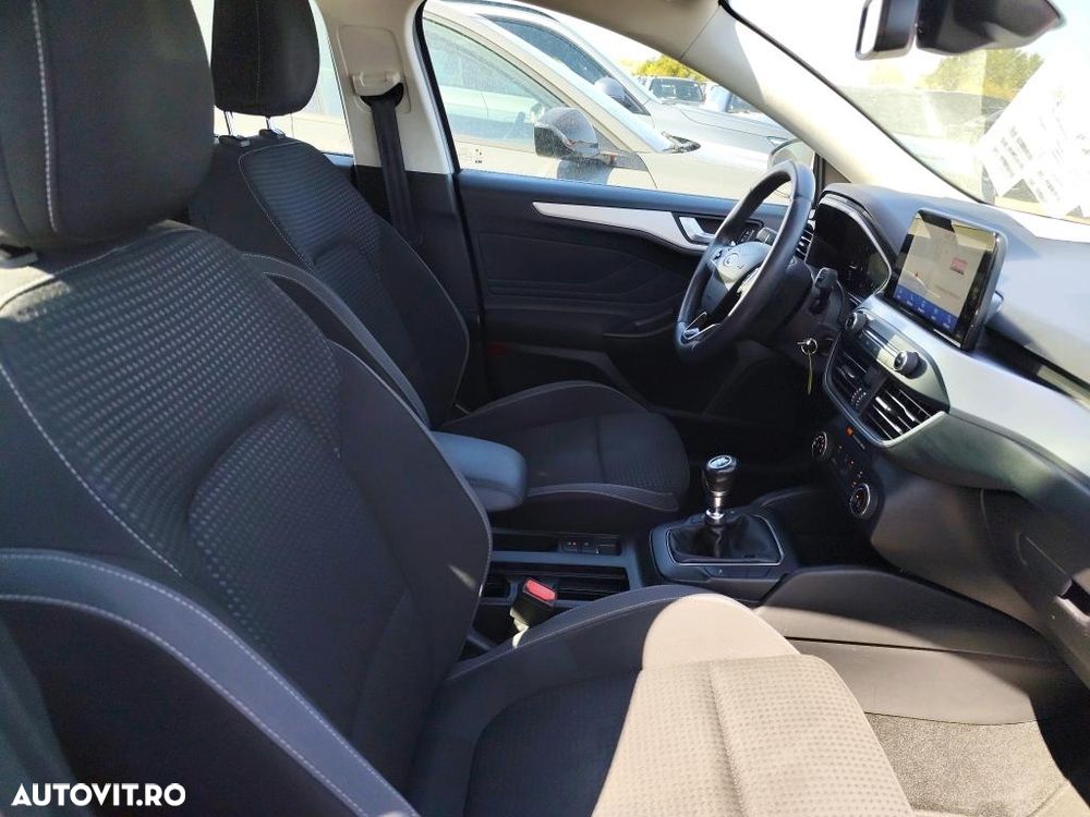 Ford Focus 1.5 EcoBlue Active Business - 8