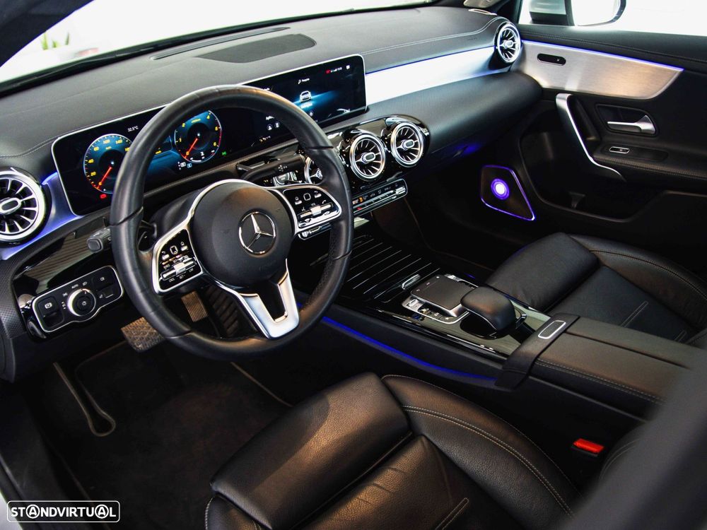 Mercedes-Benz A 180 Limousine d Progressive Aut. - 22