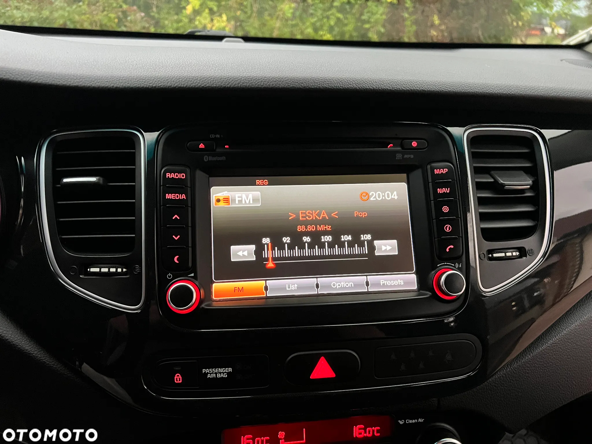 Kia Carens 1.7 CRDi 141 ISG Vision - 31