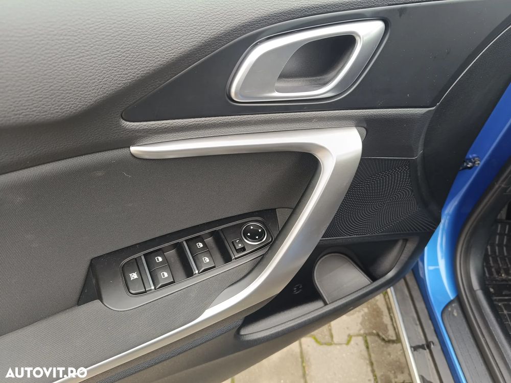 Kia XCeed 1.5 T-GDI 7DCT City - 8