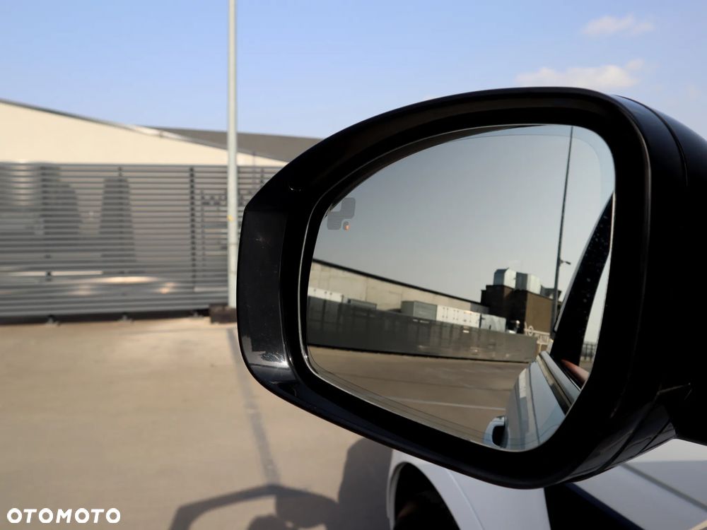 Land Rover Range Rover Sport - 11