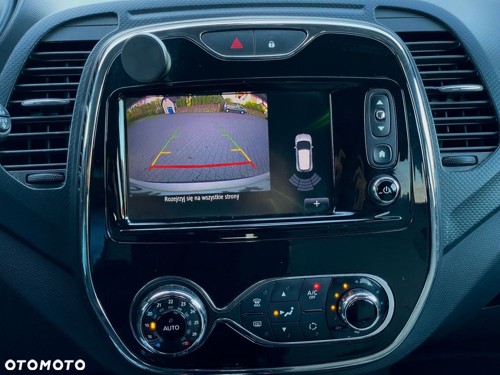 Renault Captur - 28