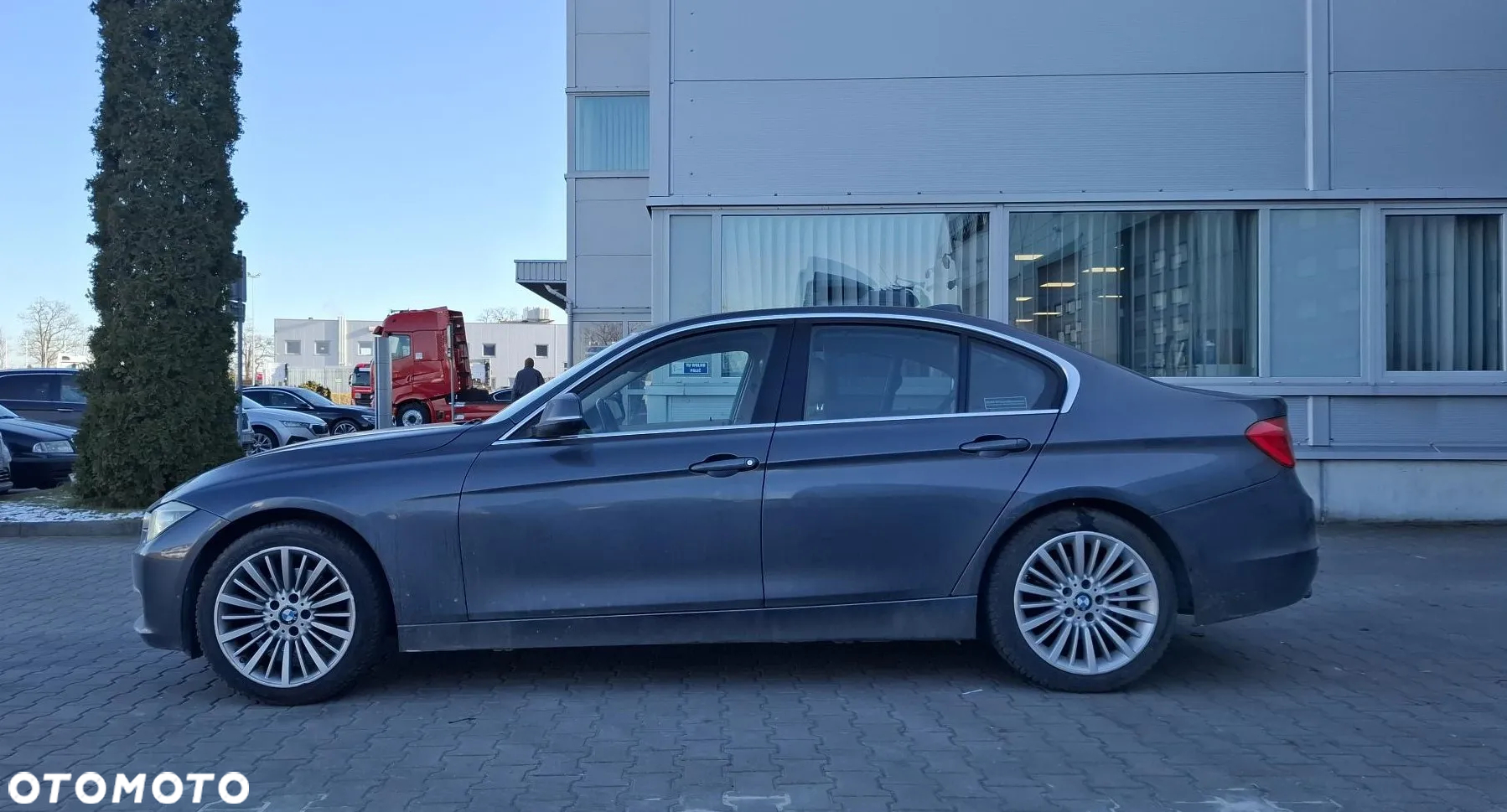 BMW Seria 3 328i Luxury Line - 2