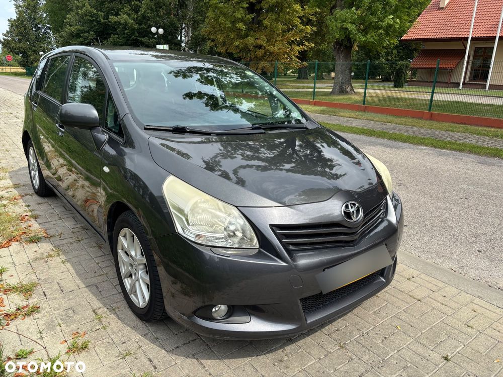 Toyota Verso - 16