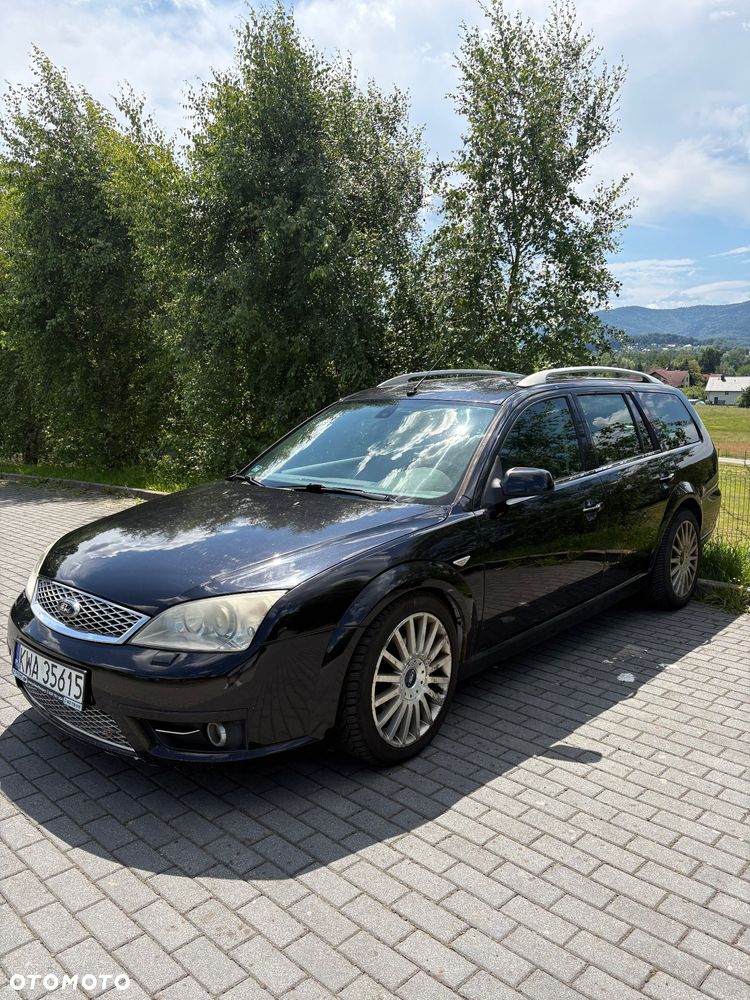 Ford Mondeo V6 ST 220 - 1