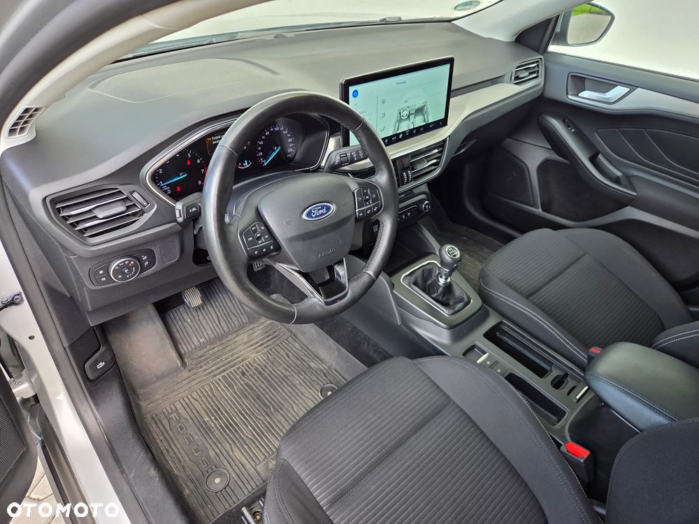 Ford Focus - 7
