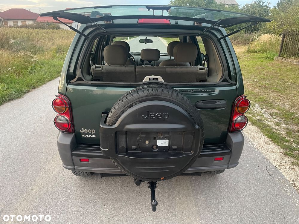 Jeep Cherokee - 11