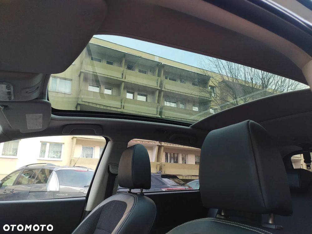 Nissan Qashqai 2.0 lounge - 9