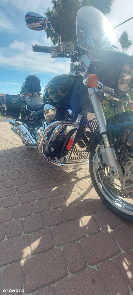 Suzuki Intruder - 8