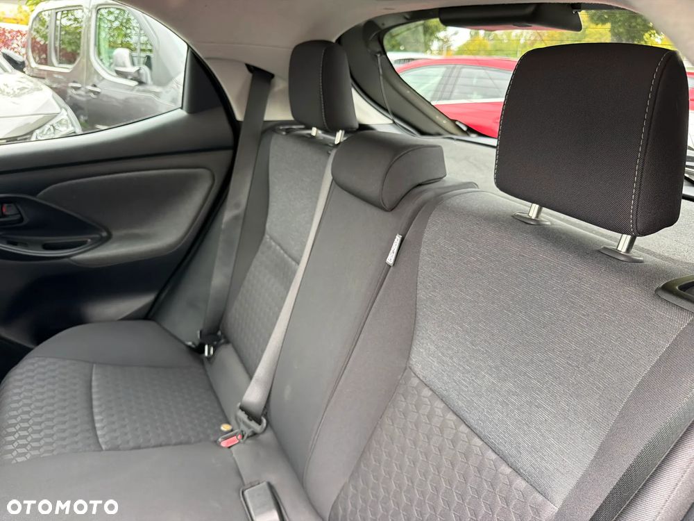 Toyota Yaris 1.5 Selection Elegant - 22