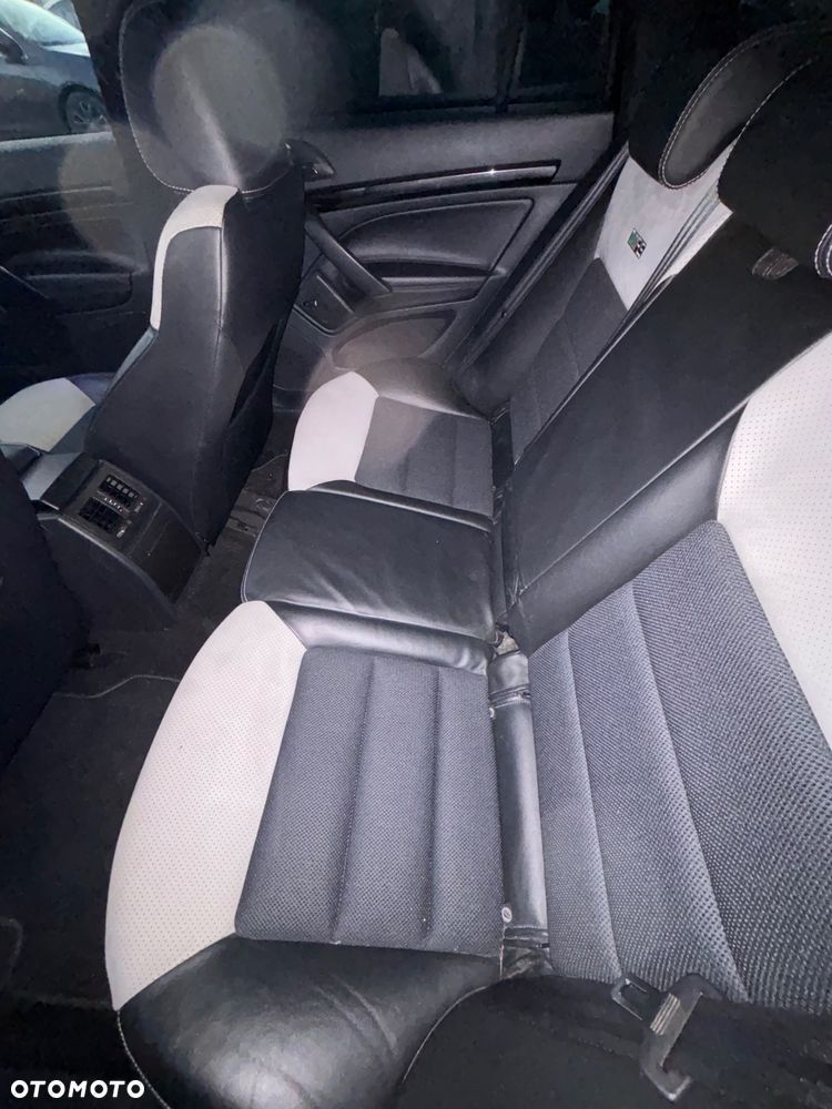 Skoda Octavia 2.0 TDI DPF RS - 14